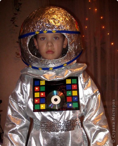 На новый год сын пожелал быть космонавтом :))
Вот что у меня получилось... фото 1