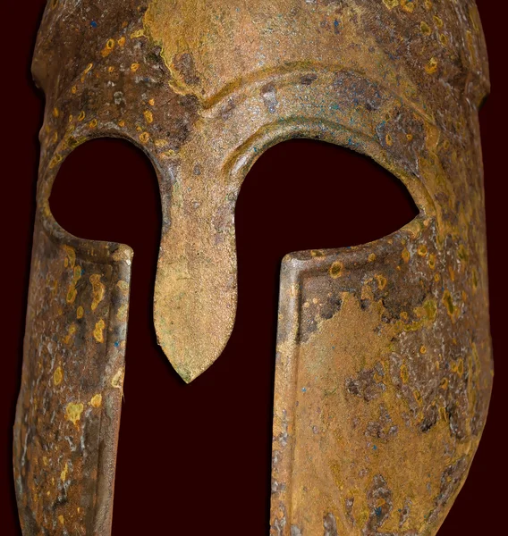 Древние греческие спартанский шлем — стоковое фото
