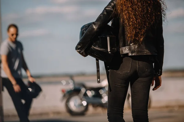 Back View Girlfriend Holding Helmet Going Boyfriend Classical Motorbike — стоковое фото