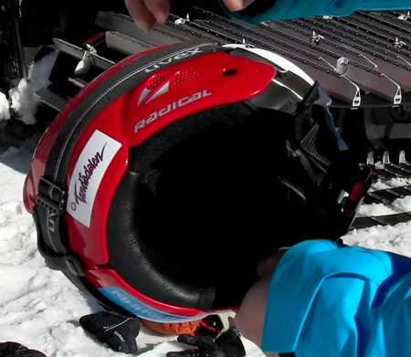 Шлемы для катания на горных лыжах